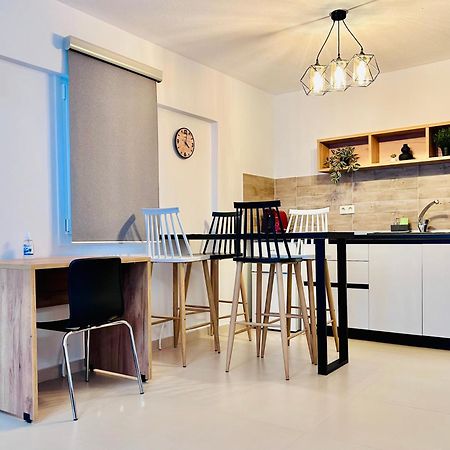 Ithaca Σπίτι Με Αυτόνομη Είσοδο Appartement Thessaloniki Buitenkant foto